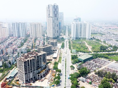 Hà Nội hiện có hàng trăm dự án chậm tiến độ nhiều năm. Ảnh: Dũng Minh 