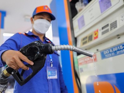 Đến nay, đã có 12 doanh nghiệp bị rút phép có thời hạn sau đợt thanh tra 33 đầu mối của Bộ Công thương.