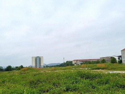 Nhếch nhác tại Dự án khu đô thị Đồng Dâu kết hợp nhà ở cho người có thu nhập thấp chậm tiến độ kéo dài...