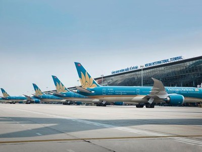 Cảng hàng không quốc tế Nội Bài.