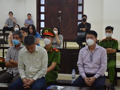 Cựu Thứ trưởng Bộ Y tế nhận bản án 3 năm tù.