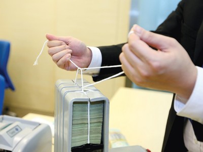 Lãi suất huy động đã tăng khoảng 3 - 4%/năm ở các kỳ hạn trên 6 tháng và trên 12 tháng