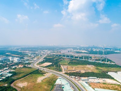 Một đoạn tuyến cao tốc Bến Lức - Long Thành.