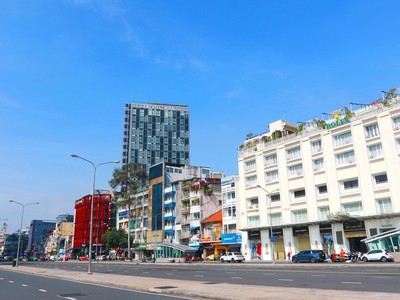 Giá thuê mặt bằng trên đường Lê Lợi tăng nhanh chóng 