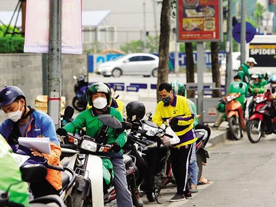 Thị trường thương mại điện tử Việt Nam đang tăng trưởng hai con số mỗi năm