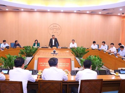 Chủ tịch UBND Thành phố Hà Nội Trần Sỹ Thanh đề nghị huyện Thanh Oai cùng các sở, ngành liên quan ưu tiên toàn tâm, toàn lực triển khai Dự án Đường Vành đai 4 – Vùng Thủ đô.