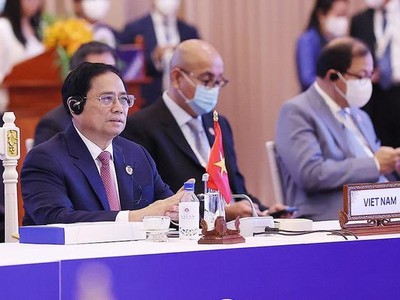 Thủ tướng Phạm Minh Chính: ASEAN cần mở cửa mạnh mẽ thị trường, tháo gỡ các rào cản thương mại