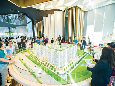 Để kích thanh khoản, nhiều công ty địa ốc đã giảm sâu giá sản phẩm.