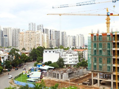 Thị trường bất động sản đang đối mặt với tình trạng chung là “tê liệt” niềm tin. Ảnh: Lê Toàn 