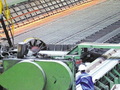 Ngành thép được dự báo còn khó khăn đến hết quý II/2023. Ảnh: Đức Thanh