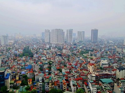 UBND Thành phố Hà Nội đề nghị Thường trực HĐND Thành phố xem xét lùi thời gian trình ban hành Nghị quyết để đảm bảo đúng trình tự ban hành văn bản. (Ảnh: Hồng Minh) 