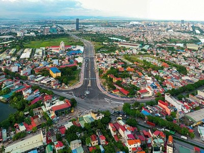 Năm 2023, Hải Phòng đặt mục tiêu tốc độ tăng trưởng GRDP khoảng 12,7% - 13%. Ảnh: Hồng Phong 