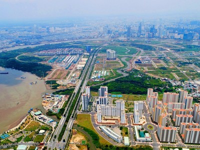 UBND TP.HCM đang xin ý kiến về hệ số điều chỉnh giá đất năm 2023 trên địa bàn Thành phố. Ảnh: Lê Toàn