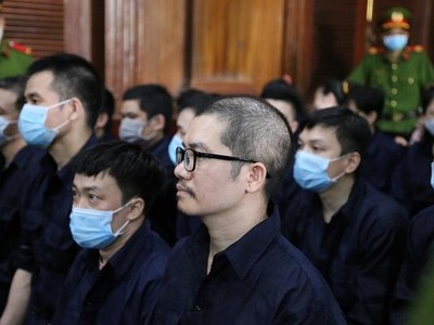 Bị cáo Nguyễn Thái Luyện, Chủ tịch HĐQT kiêm Giám đốc điều hành Công ty Alibaba tại phiên tòa. 