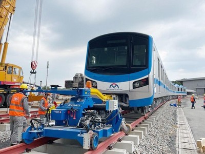 Đầu tư tuần qua: Hà Nội điều chỉnh 31 dự án dùng vốn đầu tư công; GRDP Hà Nội tăng trưởng 8,89% 