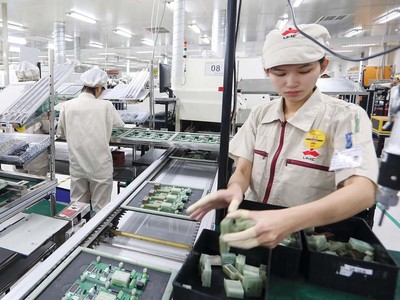 Xuất khẩu sản phẩm điện tử và linh kiện của Việt Nam đạt kim ngạch cao trong 11 tháng của năm 2022 