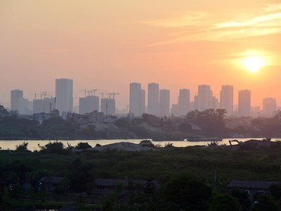 Thị trường địa ốc năm 2023 chưa thể bừng sáng. Ảnh: Dũng Minh