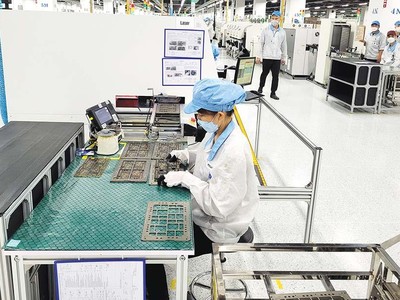 Dây chuyền sản xuất thiết bị điện tử của Công ty TNHH Pegatron Việt Nam tại Khu công nghiệp DEEP C Hải Phòng