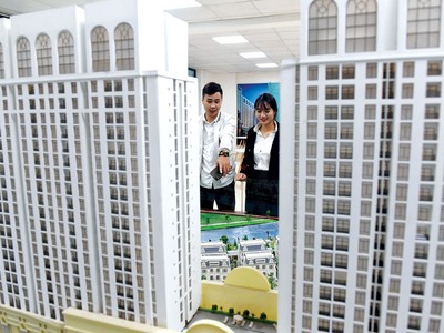 Kỳ vọng nút thắt thanh khoản trên thị trường bất động sản sớm được tháo gỡ. Ảnh: Dũng Minh 