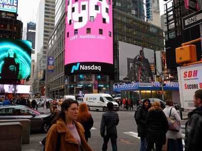 Năm 2022, chỉ số thiên về công nghệ Nasdaq Composite hứng chịu mức sụt giảm sâu nhất kể từ năm 2008. Ảnh: AFP