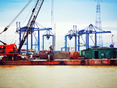 VMS SOUTH tham gia nạo vét duy tu vũng quay tàu VQ1- luồng Sài Gòn-Vũng Tàu.