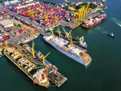 Điểm tựa cho kinh tế Việt Nam tăng tốc năm 2023 