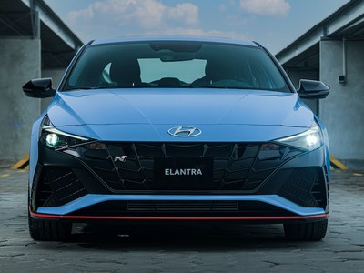 Tới lượt Hyundai Elantra N ra mắt xe đua đường phố 
