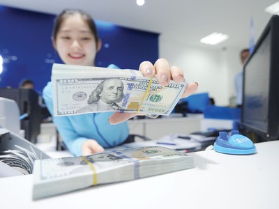 Lượng kiều hối chuyển về vào dịp Tết thường tăng 10 - 15% so với các tháng trong năm