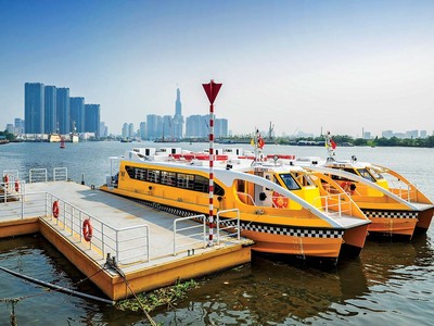 Buýt đường sông của Công ty Thường Nhật mới chỉ vận hành được ở tuyến số 1.