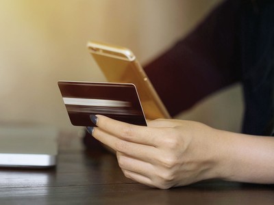 Thẻ bảo hiểm sức khỏe không “toàn năng” như quảng cáo