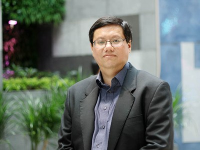 Ông Hồ Quốc Tuấn, Giảng viên Đại học Bristol (Anh)