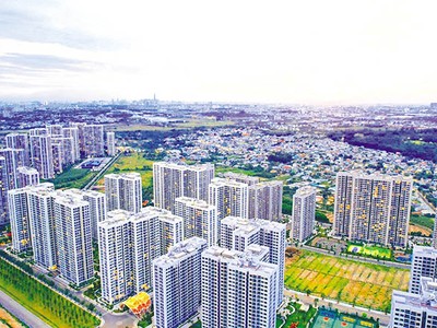 Lãi suất cho vay cao là rào cản đối với người mua nhà. Ảnh: Lê Toàn