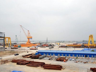 Khu bến cảng Thịnh Long - Nam Định.