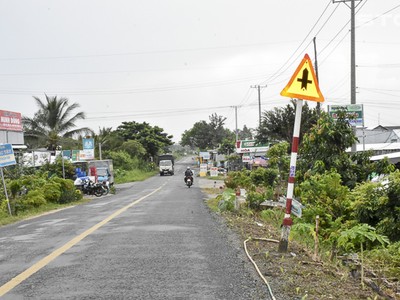 Một đoạn đường Nam Sông Hậu qua Sóc Trăng.