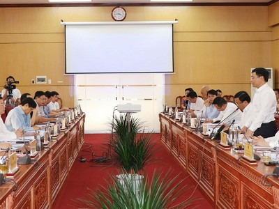 Đoàn công tác của Bộ Giao thông vận tải làm việc với tỉnh Quảng Ngãi vào chiều ngày 7/3.