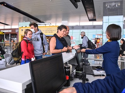 Khách Trung Quốc bắt đầu đến Việt Nam: Cơ hội với ngành du lịch 