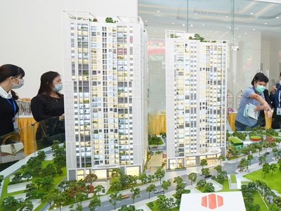 Nhu cầu tăng, nguồn cung thấp đang khiến giá nhà ở Hà Nội liên tiếp tăng.