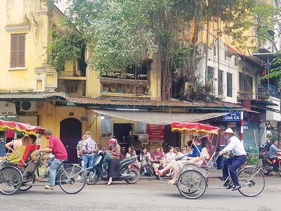 Du khách quốc tế đến Việt Nam đang tăng mạnh trở lại. Ảnh: Đức Thanh