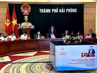 Ông Lê Trung Kiên, Trưởng ban Heza giới thiệu về những lợi thế tại TP.Hải Phòng. Ảnh: Quỳnh Nga 