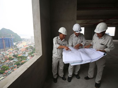 Nhiều chủ đầu tư đang tập trung phát triển nhà ở bình dân, kể cả các chủ đầu tư lớn. Ảnh: Dũng Minh 