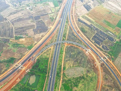 Đường cao tốc Dầu Giây - Phan thiết