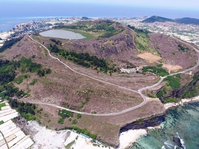 Hồ chứa nước Thới Lới được xây dựng, khai thác vận hành từ năm 2012, có dung tích chứa khoảng 271.480 m3 ở đảo Lý Sơn. Ảnh minh họa