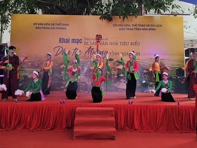 Đặc sắc di sản văn hóa dân tộc Mường tỉnh Hòa Bình tại TP.Hải Phòng 