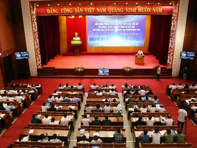 Chiều ngày 19/5, tỉnh Quảng Ninh đã tổ chức Hội nghị phân tích chuyên sâu các chỉ số PAR INDEX, SIPAS, PAPI và công bố kết quả xếp hạng các chỉ số của sở, ngành, địa phương năm 2022. Ảnh: Thu Lê.