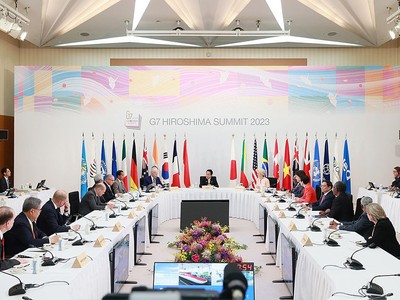 Phiên họp “Nỗ lực chung vì một hành tinh bền vững” trong khuôn khổ Hội nghị Thượng đỉnh G7 mở rộng tại Hiroshima (Ảnh: Nhật Bắc) 