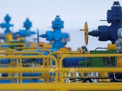  Toàn cảnh giếng khí đốt Bovanenkovo thuộc sở hữu của Tập đoàn Gazprom (Nga) ở bán đảo Yamal. Ảnh: Reuters/TTXVN