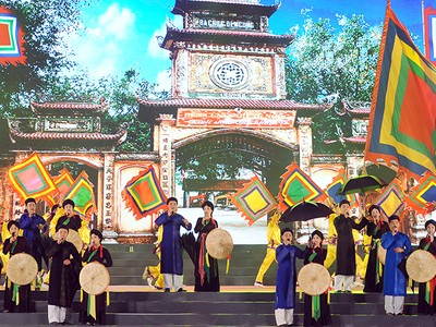 Dân ca Quan họ Bắc Ninh được UNESCO tôn vinh là di sản văn hóa phi vật thể đại diện của nhân loại.