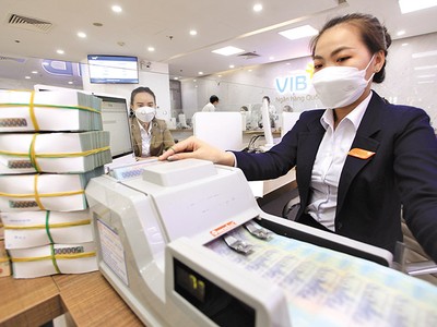 Mặt bằng lãi vay chưa thể giảm đại trà