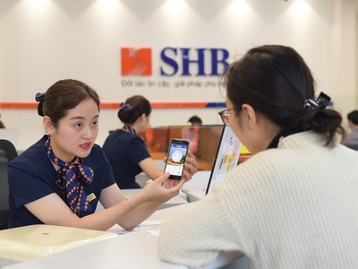 Người dùng ngân hàng số hiện chiếm 90% lượng khách giao dịch tại ngân hàng