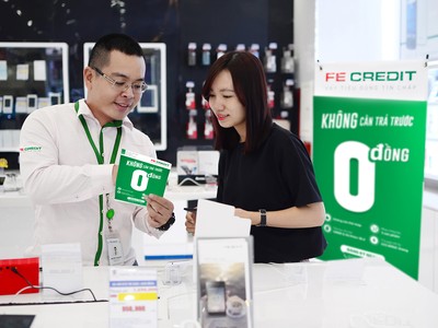 FE Credit sẽ tái cấu trúc toàn diện, rà soát lại để chọn lọc phân khúc khách hàng. 